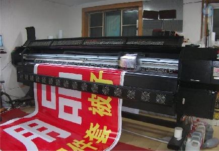  云霄喷绘广告分辨率是多少？